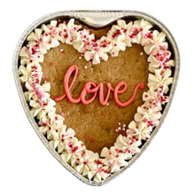 Load image into Gallery viewer, 9" Heart Pan & Lid Combo